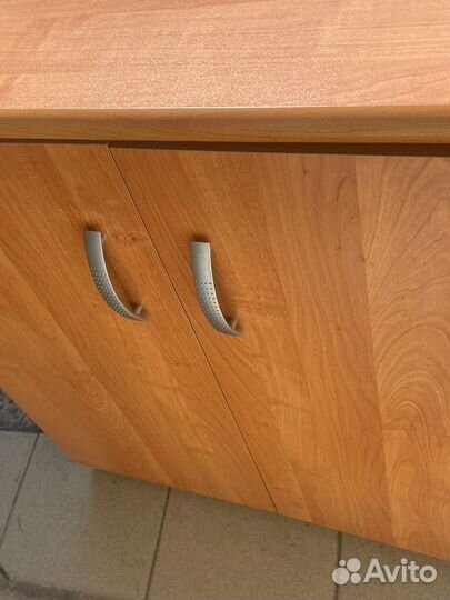 Продам тумбу