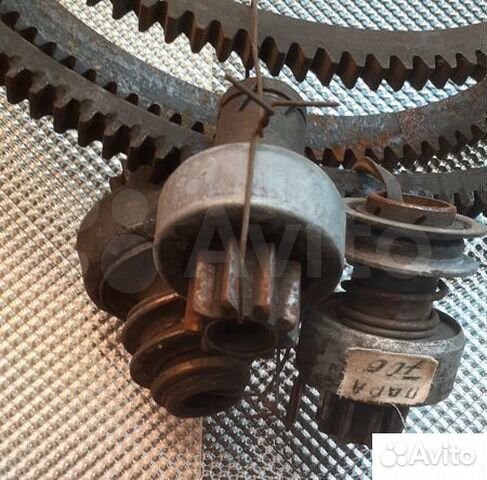 Инструмент советский (шестеренки-шкивы)