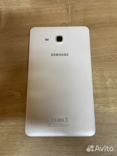 Планшет Samsung sm-t285