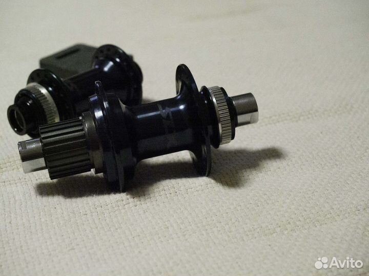 Втулки Shimano SLX HB-7110, FH-M7110