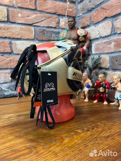 Боксерский шлем Rival