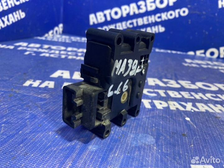 Моторчик заслонок отопителя Mazda 6 Gg лифтбэк