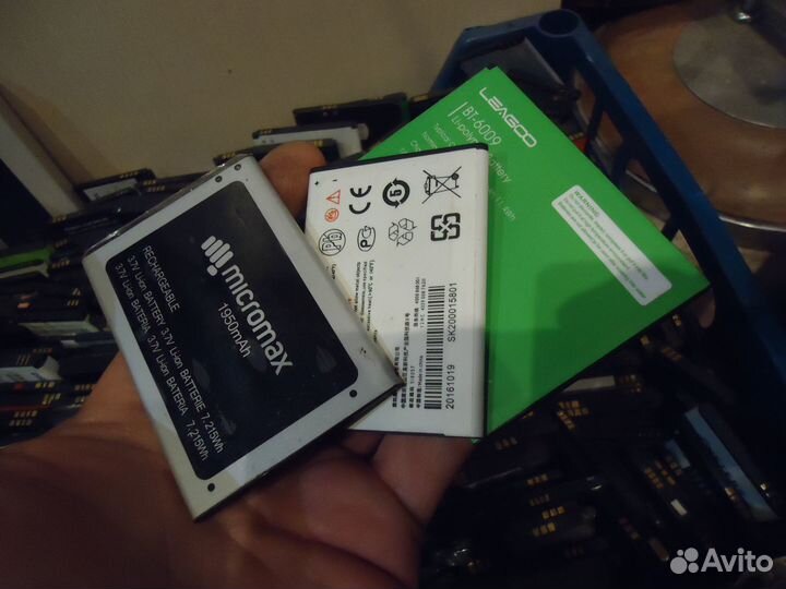 Аккумуляторные батареи для сотовых телефонов 500шт