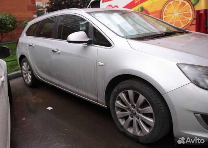 Opel Astra 1.6 AT, 2013, 207 000 км