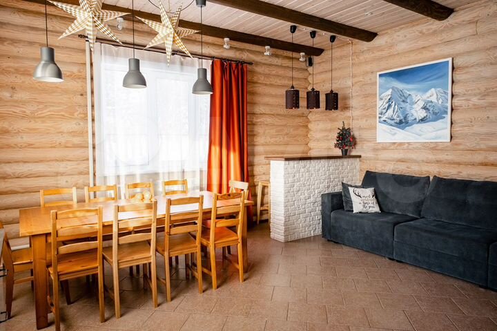 Коттедж 180 м² на участке 15 сот.