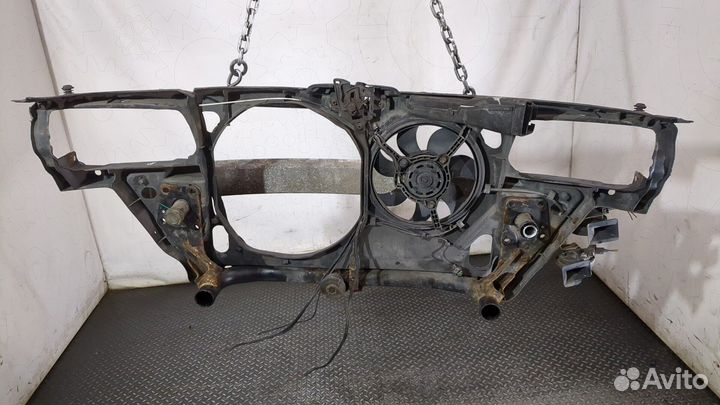 Рамка передняя Volkswagen Passat 5