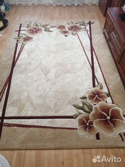 Ковёр жаккардовый