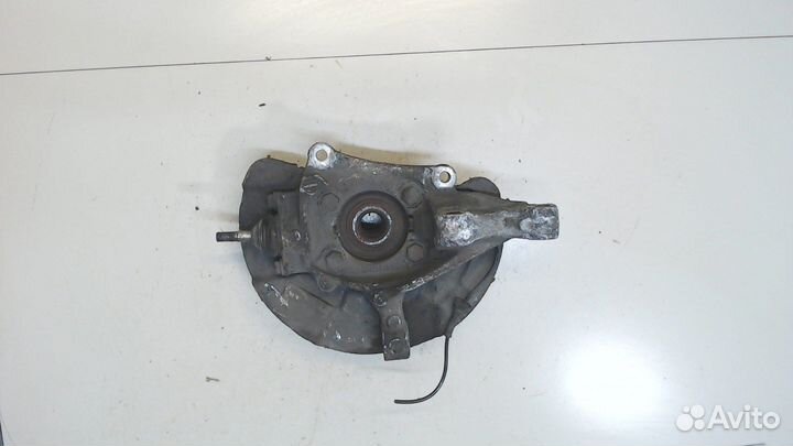 Ступица (кулак, цапфа) Volvo V70, 2003