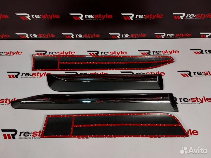 Молдинги дверей Toyota Hilux Pick Up N1622