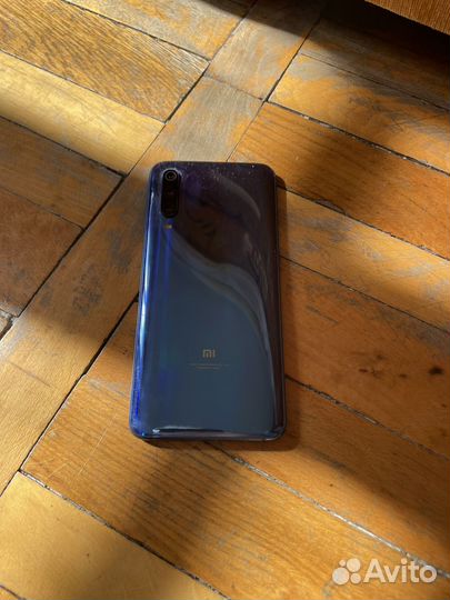 Xiaomi Mi 9, 8/256 ГБ