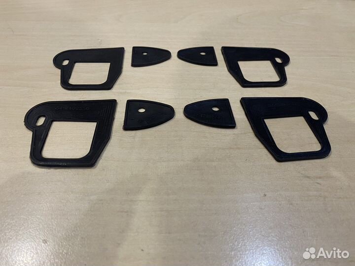 Уплотнители дверной ручки Газ 21 и Газ 24