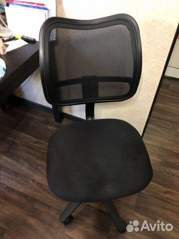 Офисный стул на колесиках Икея