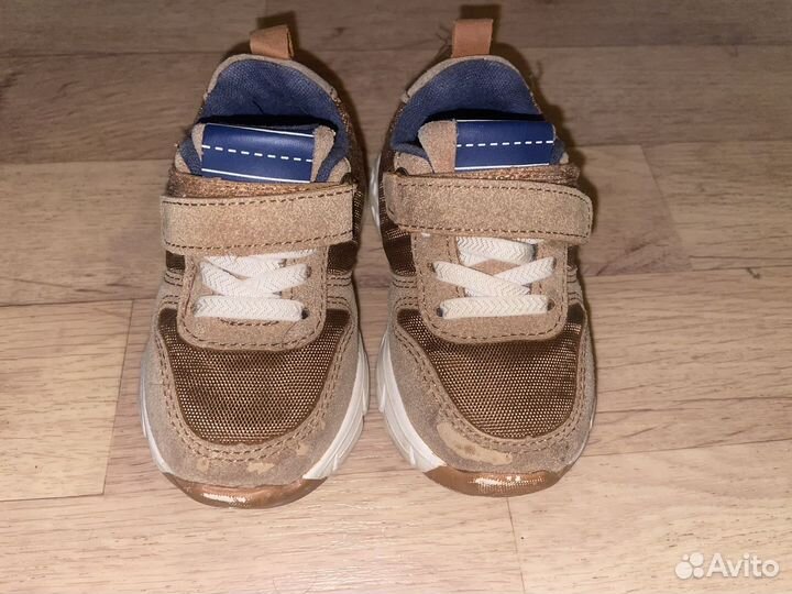 Кроссовки для мальчика