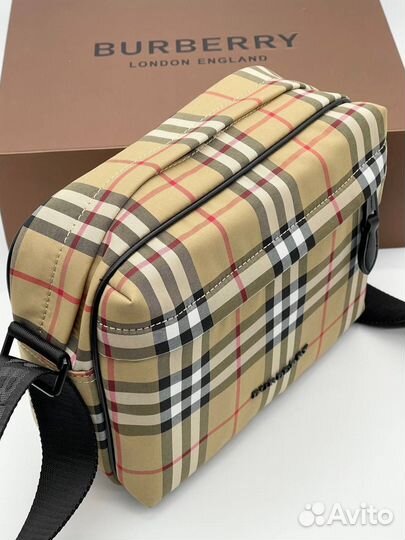 Сумка Burberry Paddy