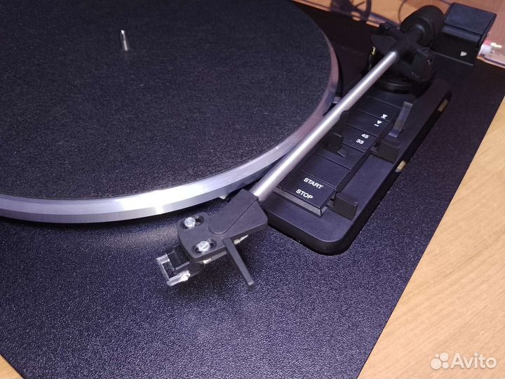 Проигрыватель винила Dual CS-440