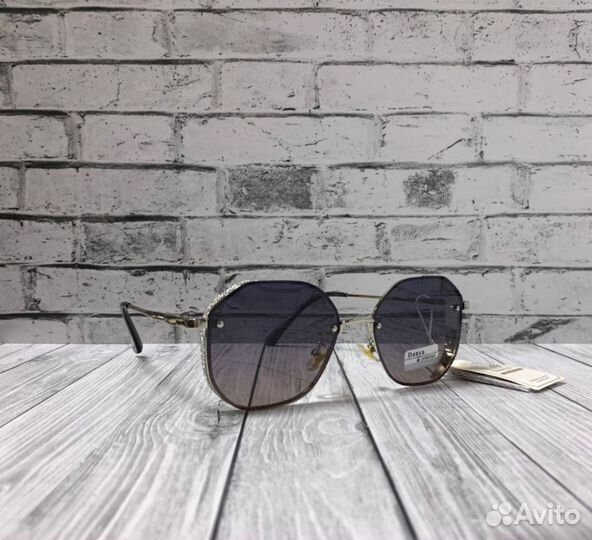 Солнцезащитные очки женские с поляризацией