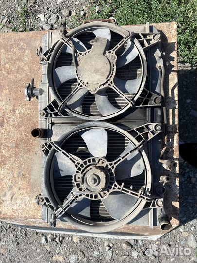 Радиатор основной диффузор Hyundai Accent