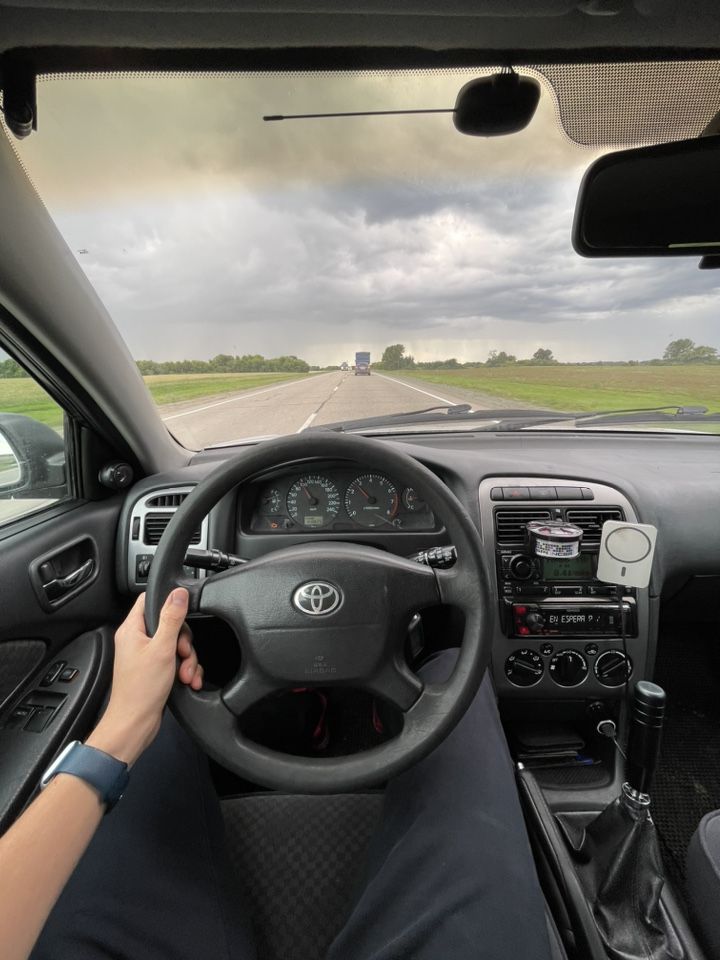 Toyota Avensis: фото владельца