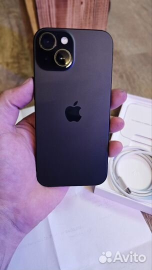 iPhone 15, 128 ГБ