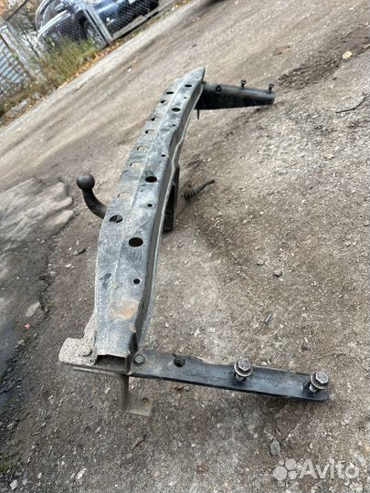 Фаркоп subaru legacy 1999-2004г