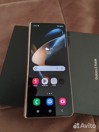 Samsung Galaxy Z Fold4, 12/256 ГБ