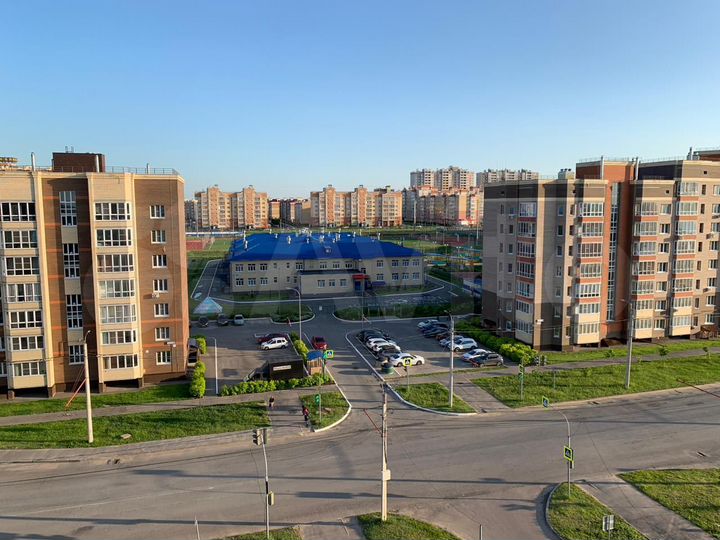 2-к. квартира, 65,6 м², 8/8 эт.