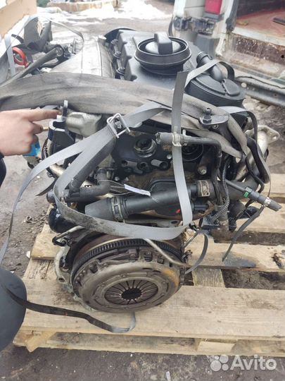 Двигатель VAG 2.0TDI AZV
