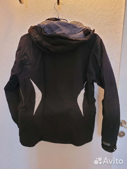 Горнолыжные куртка женская Helly hansen, 44-46 рр