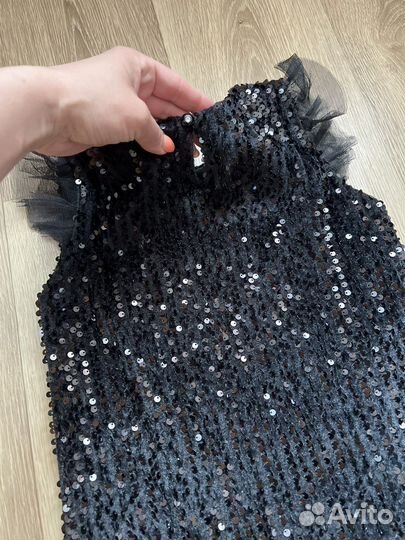 Блузка в пайетках