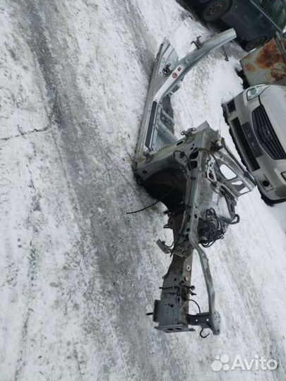 Четверть передняя правая Mazda 6 2 2008