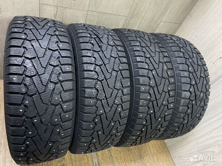 Pirelli Ice Zero 205/55 R16