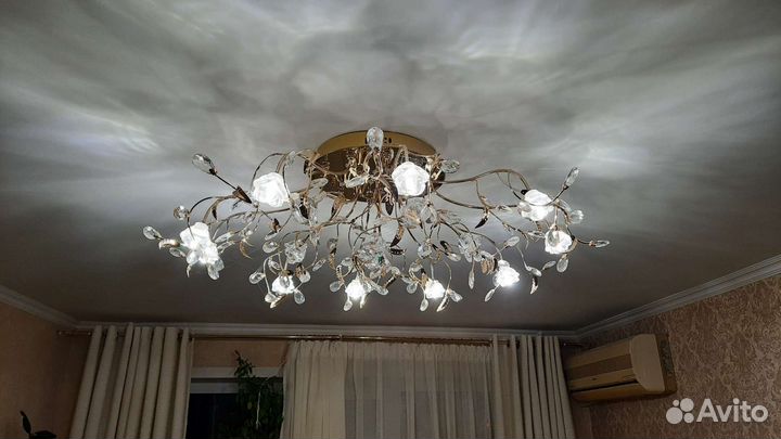 Продам люстру бу потолочную