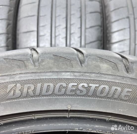 Bridgestone Potenza Sport 225/40 R19 и 255/35 R19 93Y
