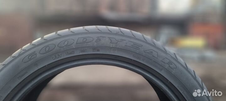 Goodyear EfficientGrip 255/45 R20