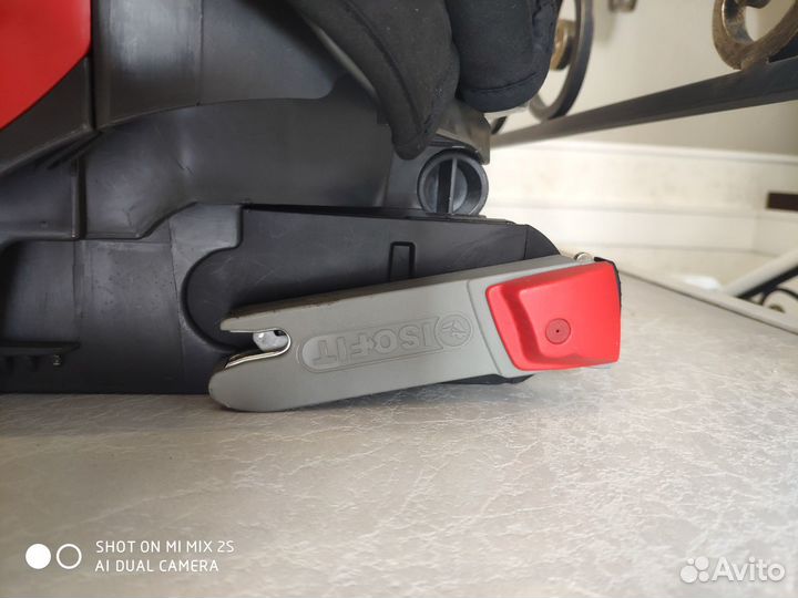 Кресло Romer kidfix, с системой isofix.15-36