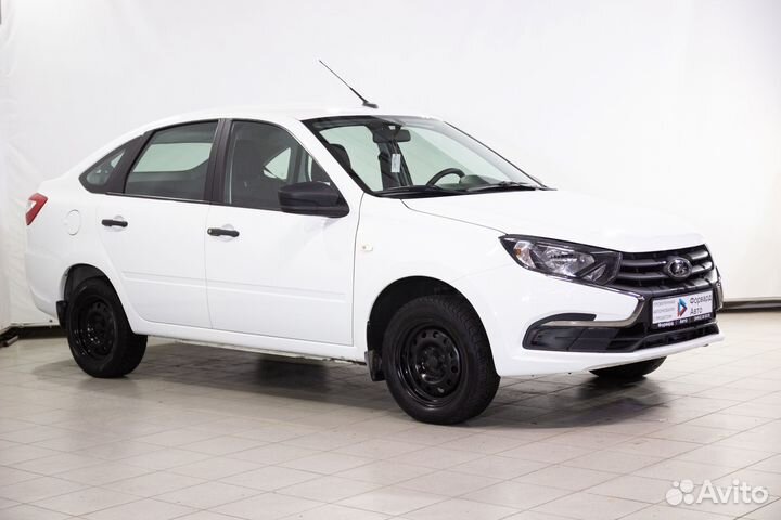 LADA Granta 1.6 МТ, 2019, 65 000 км