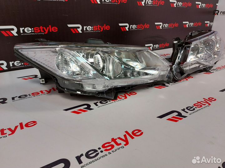 Фары Toyota Camry 55 2014-2017 R584