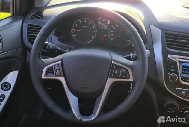 Оплетка руля Hyundai Solaris Новая