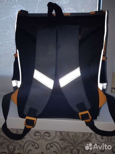 Школьный рюкзак