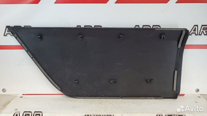 Накладка двери задней левой двери Renault Koleos 1