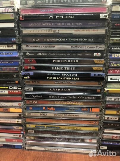 Музыкальные диски. 71 шт. Цена за все
