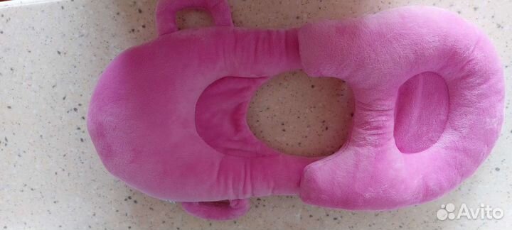 Подушка для кормления из бутылочки