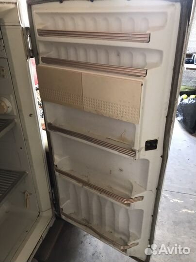 Холодильник