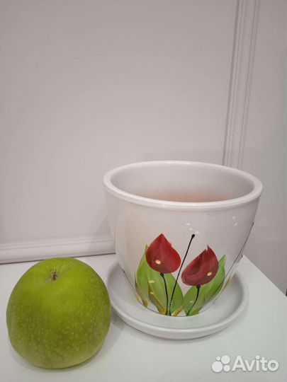 Кашпо горшок тюльпан для цветов