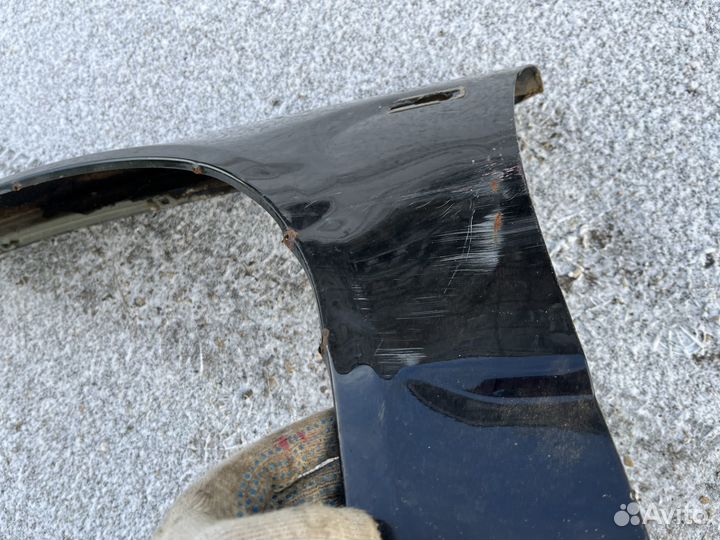 Крыло левое ваз 2170 Приора дефект