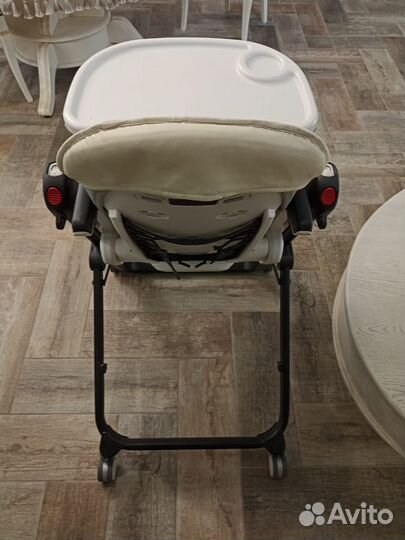 Стульчик для кормления peg perego siesta follow me