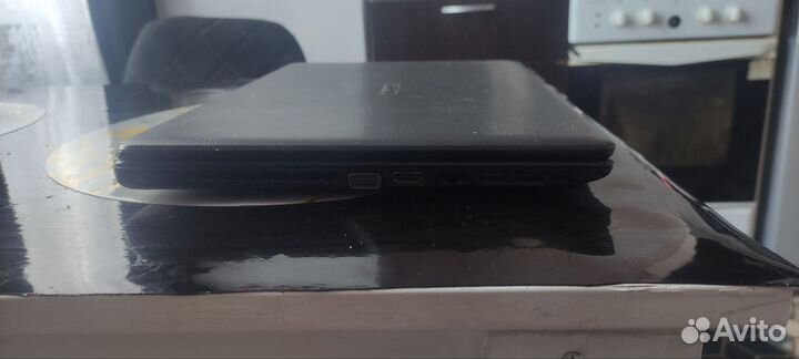 Ноутбук asus x552m