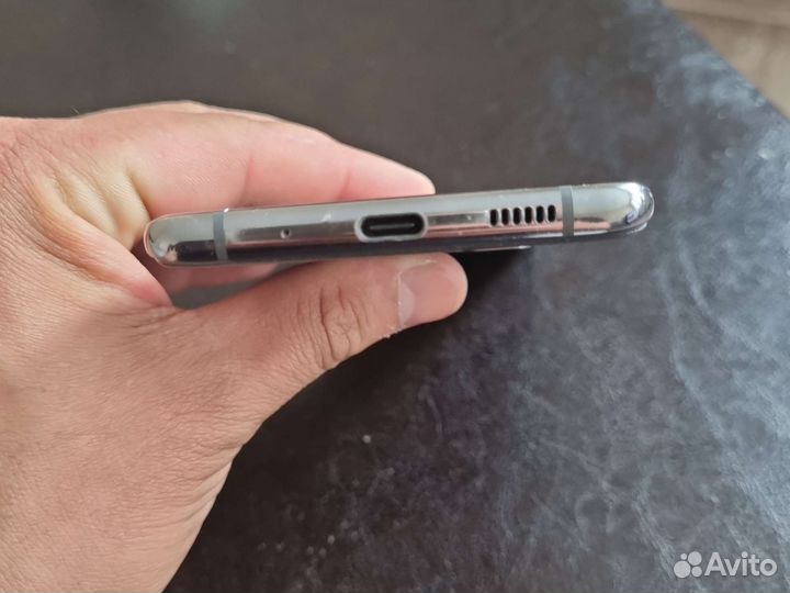 Смартфоны бу samsung galaxy s 20+