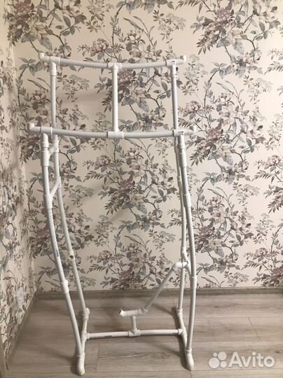 Вешалка напольная самодельная бу