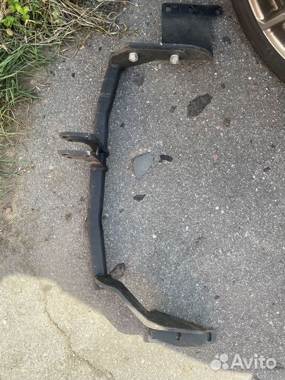 Фаркоп митсубиси аутлендер XL 2007-2012 г.в